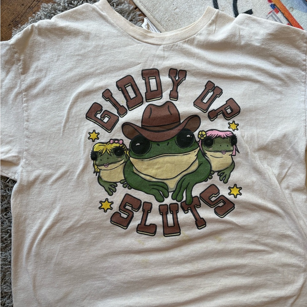 Cream Graphic T-Shirt with Frog Design